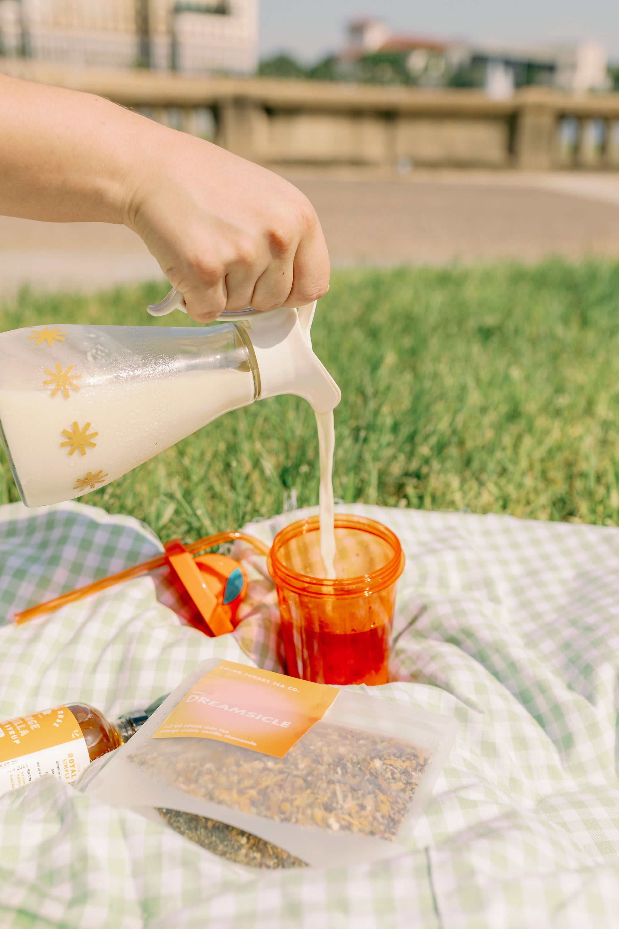 orange vanilla iced tea latte